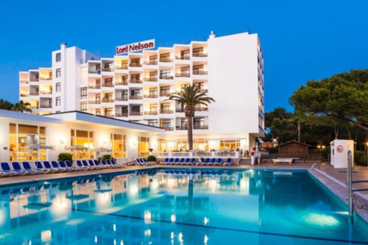Piscina hotel